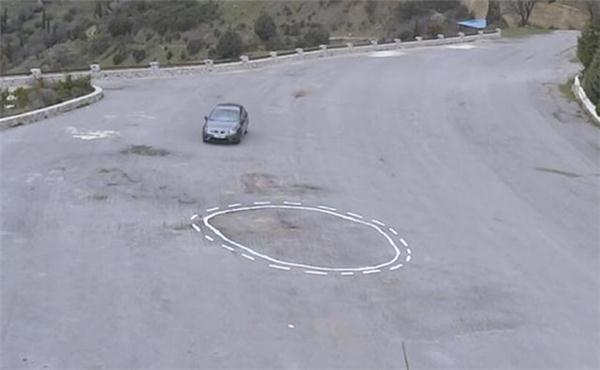 һֻ�۱ʾ��ܸ������˼�ʻ������